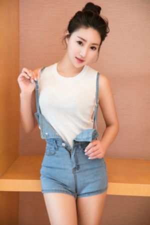 经典三级白蛇艳谭_BD手机在线看
