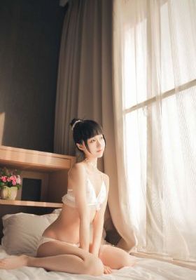 女邻居在线_720在线播放
