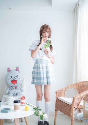 丝瓜草莓向日葵芭比小猪_高清蓝光在线观